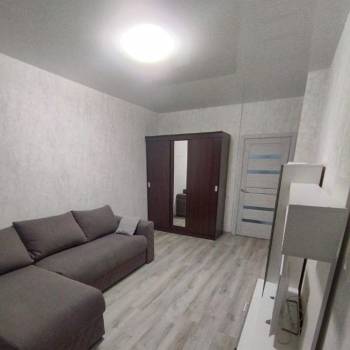 Сдается 1-комнатная квартира, 39,5 м²