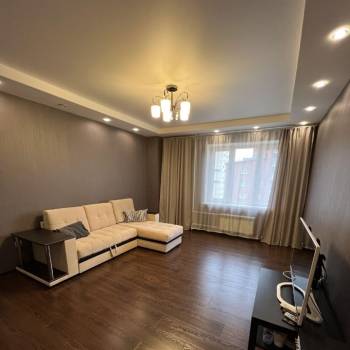 Сдается 2-х комнатная квартира, 71,4 м²