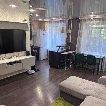 Сдается 2-х комнатная квартира, 42 м²