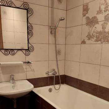 Сдается 2-х комнатная квартира, 60 м²