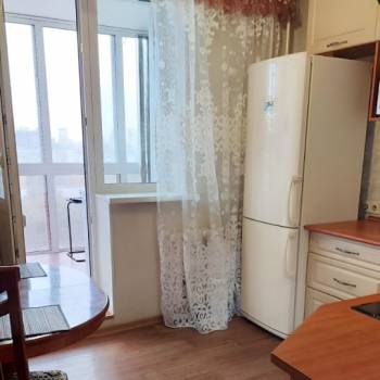 Сдается 2-х комнатная квартира, 60 м²