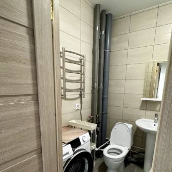 Сдается 1-комнатная квартира, 41 м²