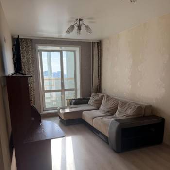 Сдается 1-комнатная квартира, 40 м²