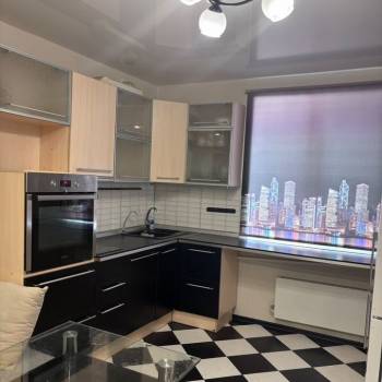 Сдается 2-х комнатная квартира, 61 м²
