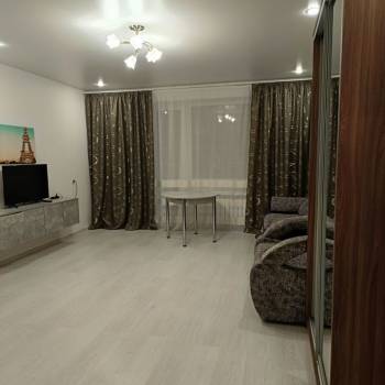 Сдается 1-комнатная квартира, 39 м²