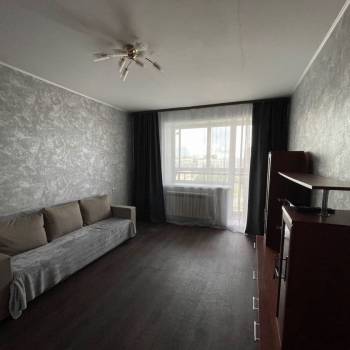 Сдается 1-комнатная квартира, 41 м²