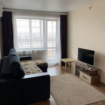 Сдается 1-комнатная квартира, 38 м²