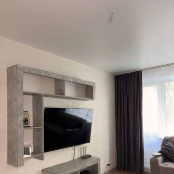 Сдается Многокомнатная квартира, 65 м²
