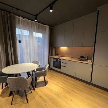 Сдается Многокомнатная квартира, 60 м²