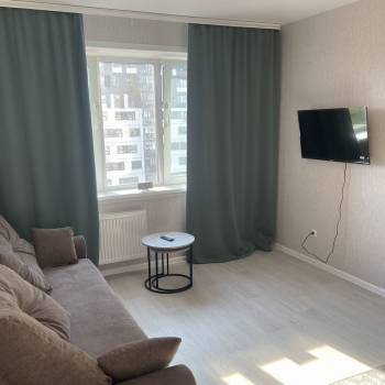 Сдается 1-комнатная квартира, 37 м²