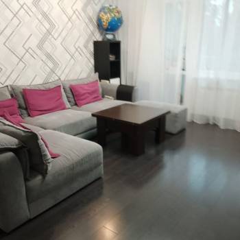 Сдается Многокомнатная квартира, 65 м²