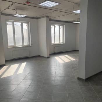 Сдается Нежилое помещение, 120 м²