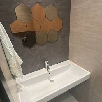 Сдается 2-х комнатная квартира, 90 м²