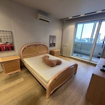 Сдается 2-х комнатная квартира, 90 м²