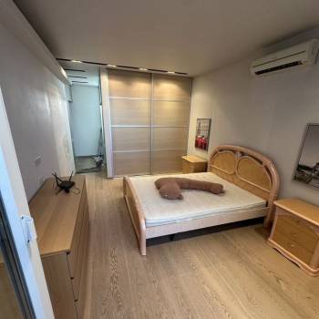 Сдается 2-х комнатная квартира, 90 м²
