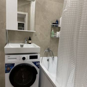 Сдается 1-комнатная квартира, 38 м²