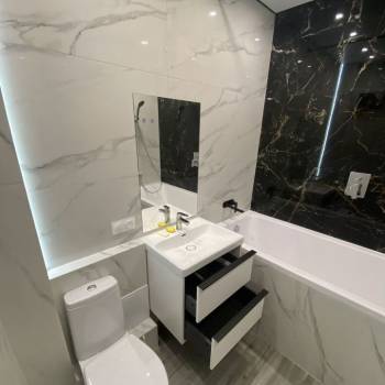 Сдается 1-комнатная квартира, 310 м²