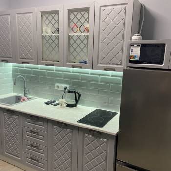Сдается 1-комнатная квартира, 310 м²
