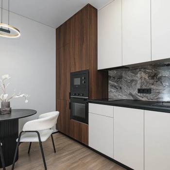 Продается 1-комнатная квартира, 32 м²
