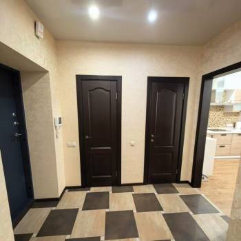 Сдается Многокомнатная квартира, 90 м²