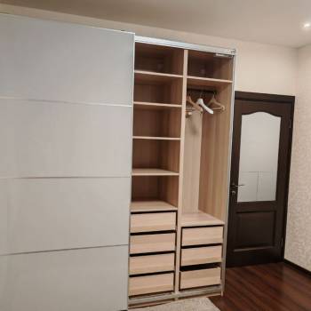 Сдается Многокомнатная квартира, 90 м²