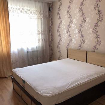 Сдается Многокомнатная квартира, 103,6 м²