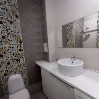 Сдается Многокомнатная квартира, 60 м²
