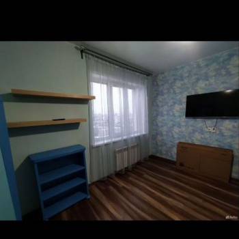 Сдается Многокомнатная квартира, 60 м²