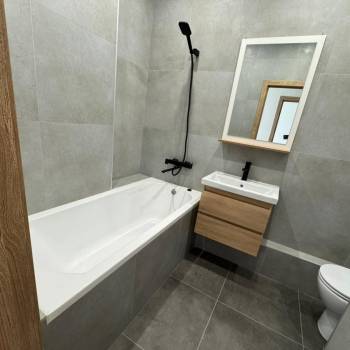 Сдается 1-комнатная квартира, 40,7 м²