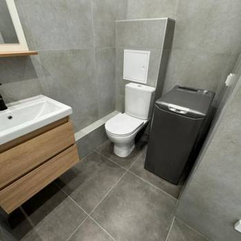 Сдается 1-комнатная квартира, 40,7 м²