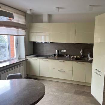 Сдается 2-х комнатная квартира, 58 м²