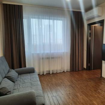 Сдается 2-х комнатная квартира, 42 м²