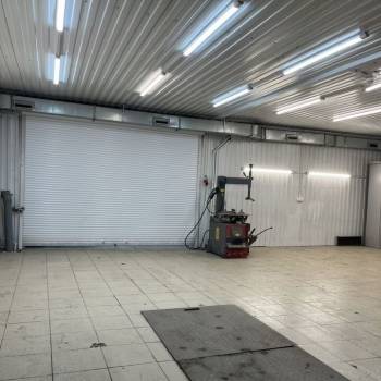 Сдается Нежилое помещение, 200 м²