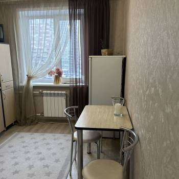 Сдается 2-х комнатная квартира, 50 м²