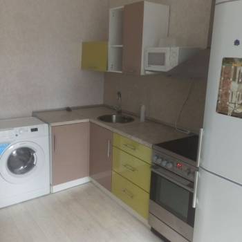 Сдается 1-комнатная квартира, 42,7 м²