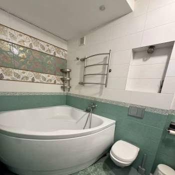 Сдается 2-х комнатная квартира, 70 м²