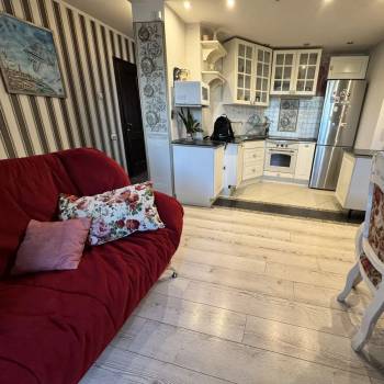 Сдается 2-х комнатная квартира, 70 м²