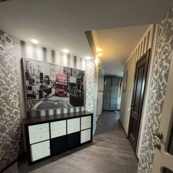 Сдается 2-х комнатная квартира, 70 м²