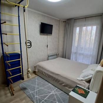 Продается Многокомнатная квартира, 71,5 м²