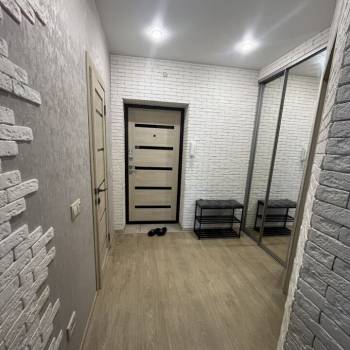Сдается 1-комнатная квартира, 40 м²