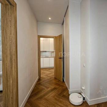 Продается 2-х комнатная квартира, 55 м²