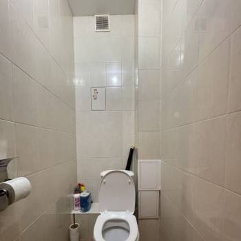 Продается 1-комнатная квартира, 52 м²