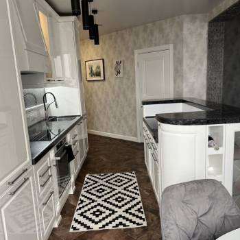 Продается 3-х комнатная квартира, 96,9 м²
