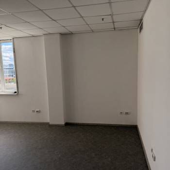 Сдается Нежилое помещение, 160 м²