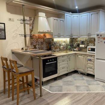 Сдается Многокомнатная квартира, 100 м²
