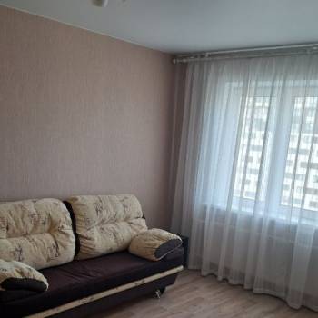 Сдается 1-комнатная квартира, 40 м²
