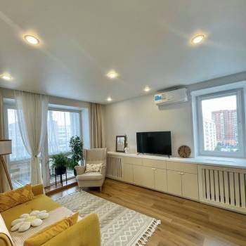 Продается 1-комнатная квартира, 39 м²