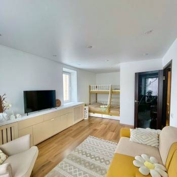 Продается 1-комнатная квартира, 39 м²