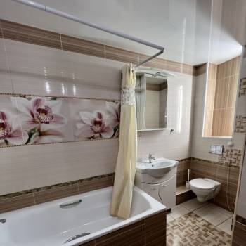 Сдается 2-х комнатная квартира, 70 м²