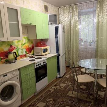 Сдается 1-комнатная квартира, 35,2 м²